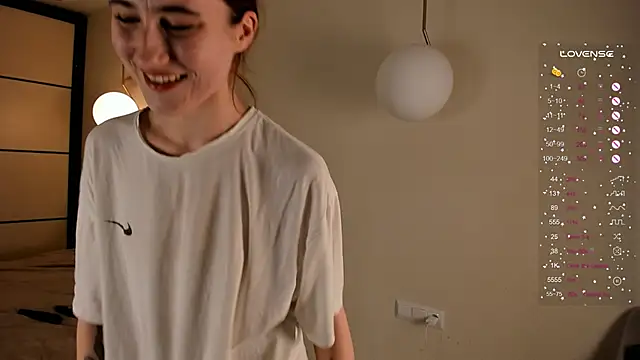 Snapshot of KimStevens chatting on 12-07-24, 12:02 KimStevens online show from 12-07-24, 12:02