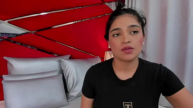 AdeleGray online show from 02-03-25, 06:17