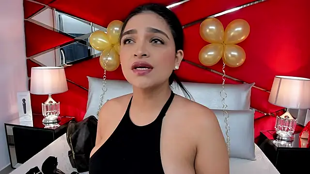 AdeleGray online show from 02-19-25, 12:00