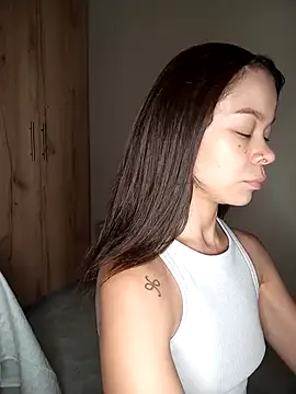 sofiaVelez01 online show from 12-21-24, 03:14