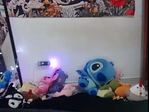Snapshot of hachi_kitty chatting on 05-24-26, 02:38 hachi kitty online show from 05-24-26, 02:38