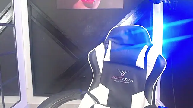 ashleylove prg online show from 01-18-25, 07:07