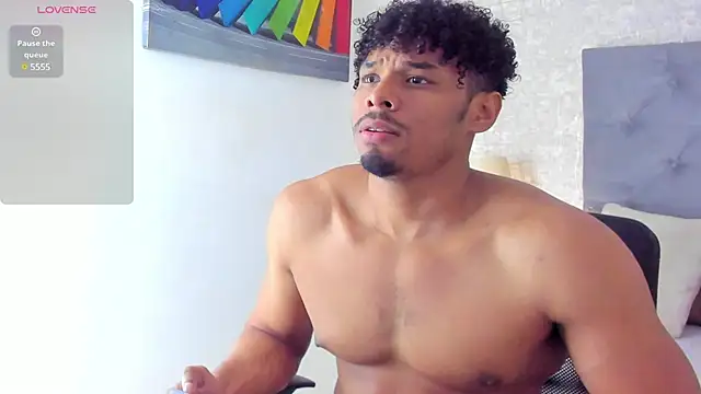 Jacub Micke1 online show from 12-18-24, 01:37