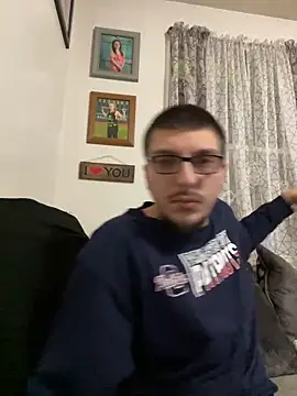 Snapshot of Carpy_ chatting on 12-06-24, 02:35 Carpy online show from 12-06-24, 02:35