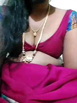 Snapshot of Cute-chinny chatting on 01-17-25, 11:29 Cute-chinny online show from 01-17-25, 11:29