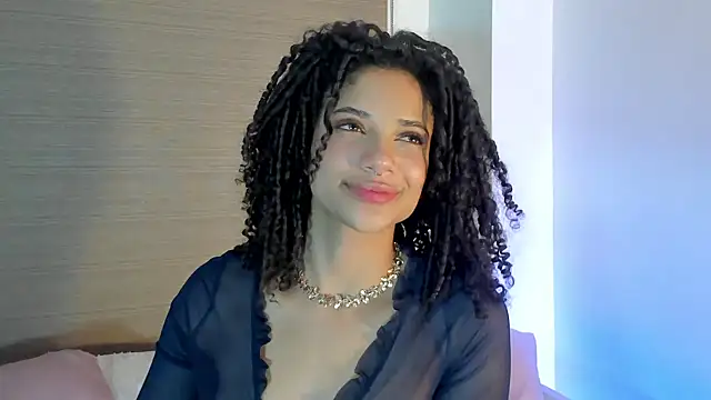 Snapshot of naomidawsonn chatting on 11-04-25, 12:43 naomidawsonn online show from 11-04-25, 12:43