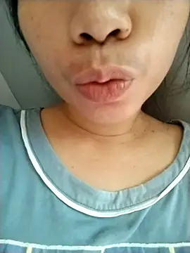 Snapshot of Pussy_delicious chatting on 10-22-25, 07:30 Pussy delicious online show from 10-22-25, 07:30