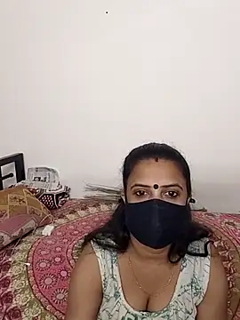 Cute-manisha online show from 04-13-26, 01:16