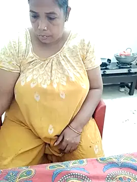 Hotty-rumi online show from 12-04-25, 12:03