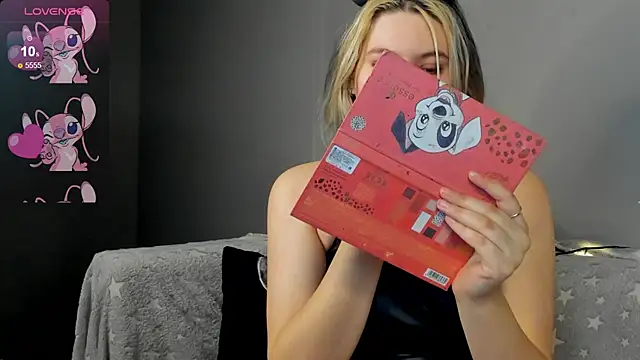 Snapshot of Bonni_Meiz chatting on 01-31-25, 11:35 Bonni Meiz online show from 01-31-25, 11:35