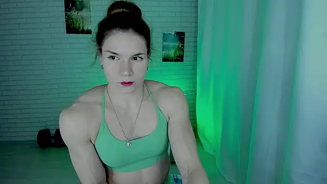 Lisa Ray online show from 02-17-26, 12:40