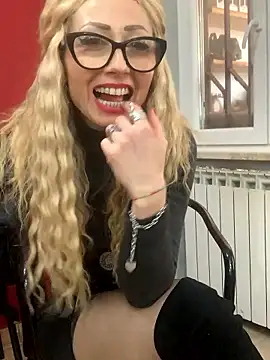 Snapshot of harleyejoker1 chatting on 01-19-26, 10:41 harleyejoker1 online show from 01-19-26, 10:41