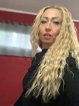 Snapshot of harleyejoker1 chatting on 02-03-26, 11:48 harleyejoker1 online show from 02-03-26, 11:48