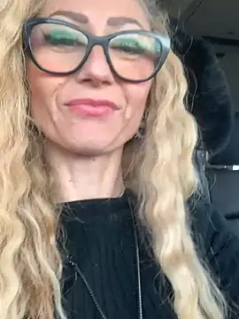 Snapshot of harleyejoker1 chatting on 02-20-26, 01:55 harleyejoker1 online show from 02-20-26, 01:55