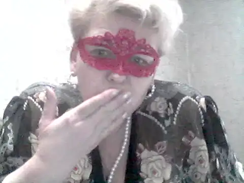 Lisa Suzie online show from 12-29-24, 09:28