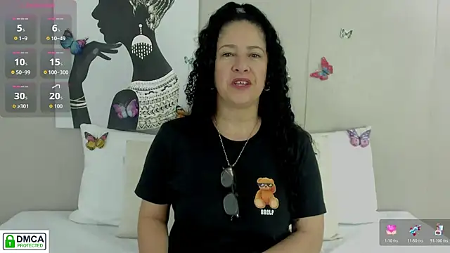 Snapshot of Adelesmithh chatting on 02-04-26, 11:49 Adelesmithh online show from 02-04-26, 11:49