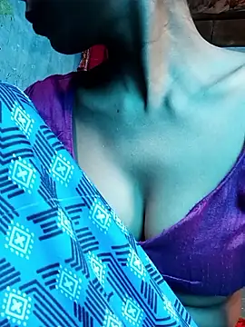 Kajal  Mehra online show from 09-15-25, 04:56