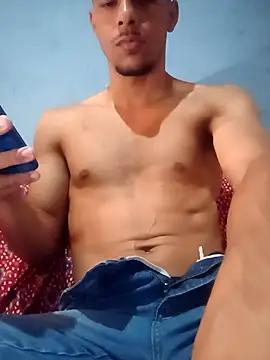 Snapshot of Paunoseucuzao chatting on 12-04-25, 01:42 Paunoseucuzao online show from 12-04-25, 01:42