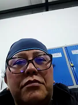 Darly Gomez online show from 01-12-25, 04:21