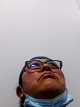 Darly Gomez online show from 03-07-25, 06:11