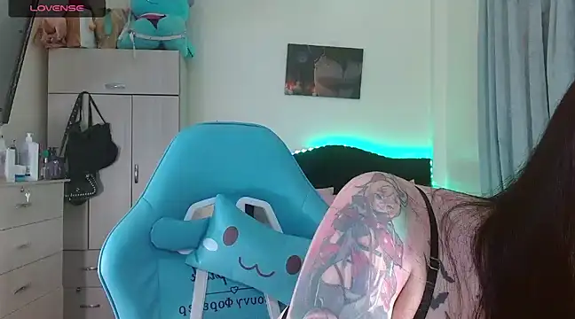 Snapshot of karla_zambrano chatting on 03-22-25, 07:09 karla zambrano online show from 03-22-25, 07:09