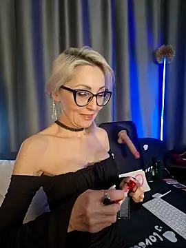 Milforja online show from 12-19-25, 06:37