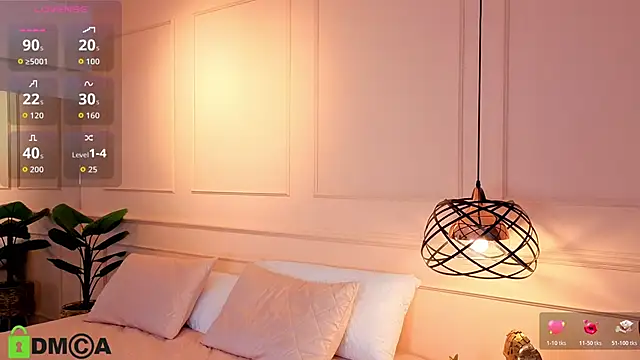 Snapshot of SHARONN____ chatting on 11-12-25, 03:40 SHARONN online show from 11-12-25, 03:40