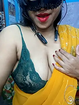 Snapshot of Sexy_Mona_Bhabhi chatting on 01-20-25, 06:53 Sexy Mona Bhabhi online show from 01-20-25, 06:53