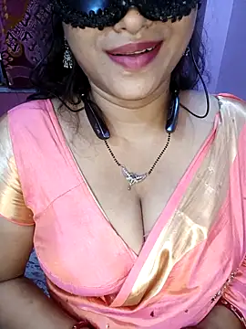 Snapshot of Sexy_Mona_Bhabhi chatting on 09-14-25, 05:45 Sexy Mona Bhabhi online show from 09-14-25, 05:45