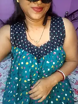 Sexy Mona Bhabhi online show from 11-11-25, 05:57