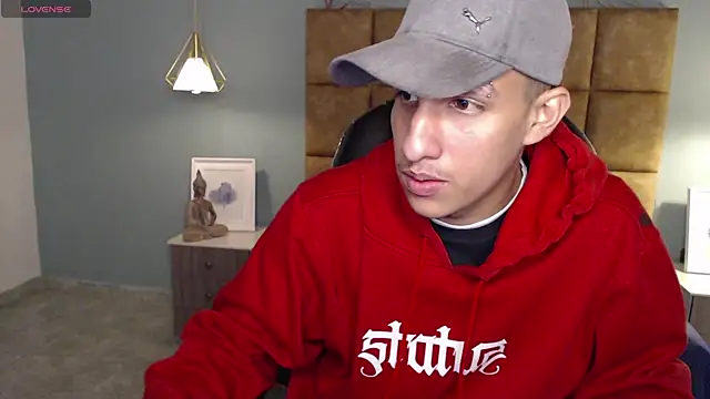 Snapshot of Jheidertwink chatting on 12-24-24, 03:27 Jheidertwink online show from 12-24-24, 03:27