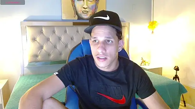 Snapshot of Jheidertwink chatting on 01-07-25, 06:27 Jheidertwink online show from 01-07-25, 06:27