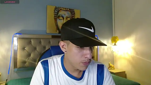 Snapshot of Jheidertwink chatting on 01-27-25, 03:37 Jheidertwink online show from 01-27-25, 03:37