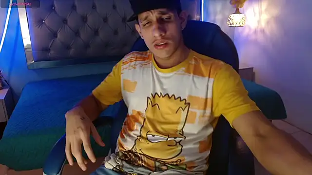 Snapshot of Jheidertwink chatting on 02-02-25, 03:43 Jheidertwink online show from 02-02-25, 03:43