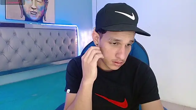 Snapshot of Jheidertwink chatting on 02-03-25, 04:04 Jheidertwink online show from 02-03-25, 04:04