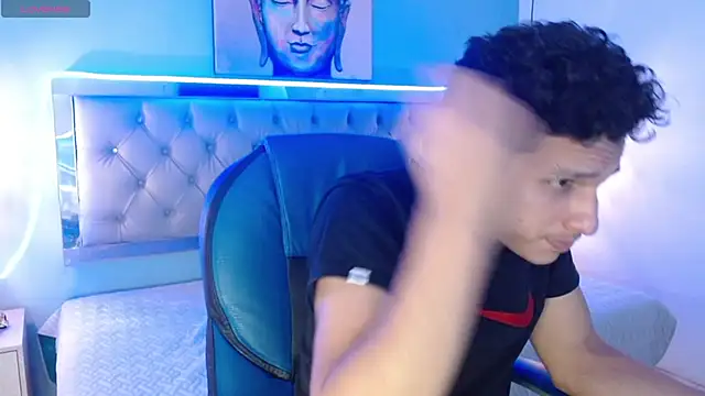 Snapshot of Jheidertwink chatting on 02-11-25, 03:29 Jheidertwink online show from 02-11-25, 03:29