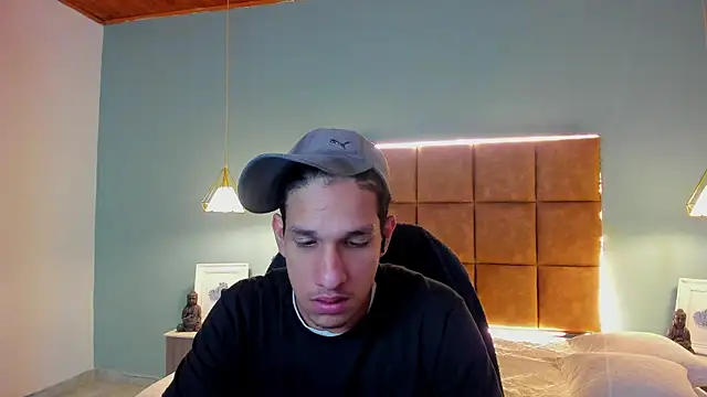 Snapshot of Jheidertwink chatting on 09-26-25, 12:31 Jheidertwink online show from 09-26-25, 12:31