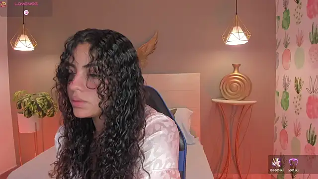 yaya23x online show from 04-24-26, 02:25