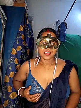 Snapshot of Real_Desi_Couple chatting on 04-19-26, 05:34 Real Desi Couple online show from 04-19-26, 05:34