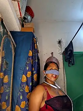 Snapshot of Real_Desi_Couple chatting on 06-08-26, 05:02 Real Desi Couple online show from 06-08-26, 05:02