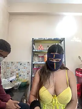 HoneyBearCpl online show from 02-02-25, 08:57