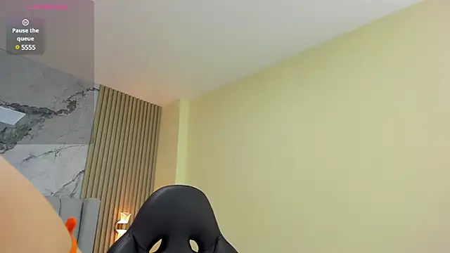 Snapshot of GIANNABONET chatting on 03-04-25, 07:22 GIANNABONET online show from 03-04-25, 07:22