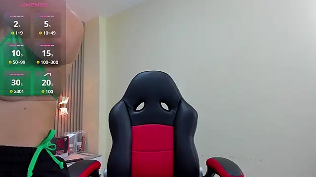 Snapshot of GIANNABONET chatting on 03-06-25, 07:32 GIANNABONET online show from 03-06-25, 07:32