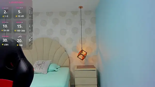 Snapshot of GIANNABONET chatting on 03-17-25, 07:15 GIANNABONET online show from 03-17-25, 07:15