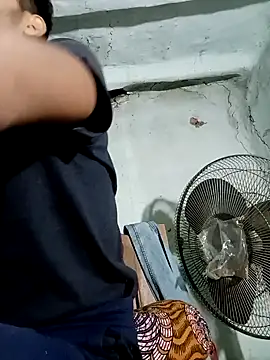 Roni1028 online show from 12-20-24, 06:13