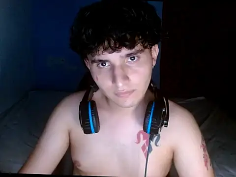 Charley quin online show from 03-23-26, 02:04