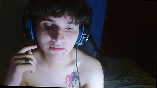 Charley quin online show from 04-13-26, 12:38