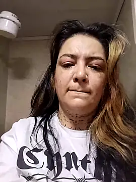 Snapshot of poisson_ivy chatting on 09-28-25, 06:57 poisson ivy online show from 09-28-25, 06:57