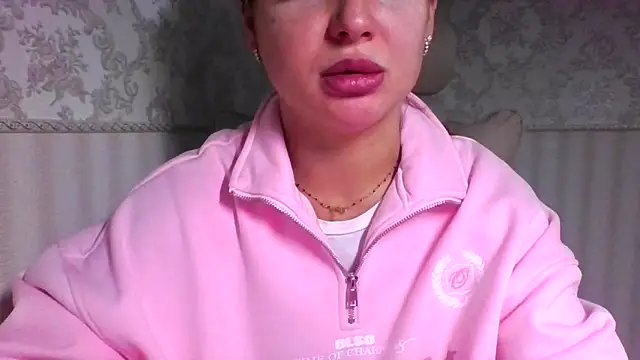 Snapshot of jennifer838 chatting on 10-01-25, 08:20 jennifer838 online show from 10-01-25, 08:20