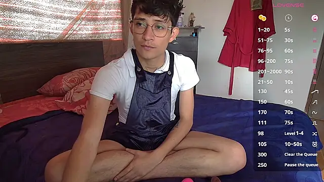 Sweet c4mer0n online show from 10-14-25, 04:30